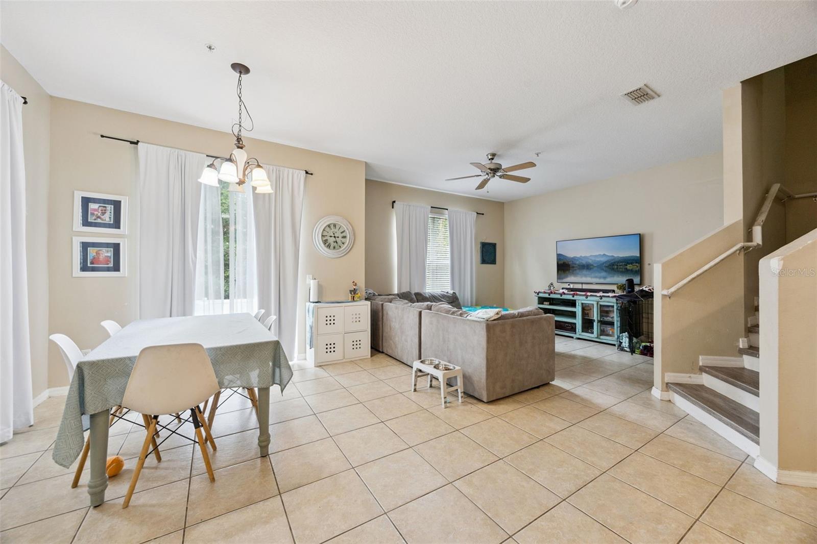 TUCKER OAKS - Residential