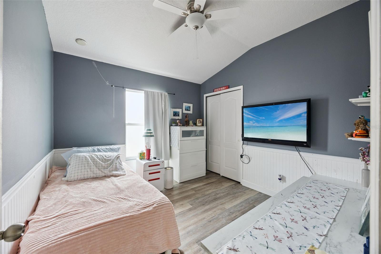 TUCKER OAKS - Residential