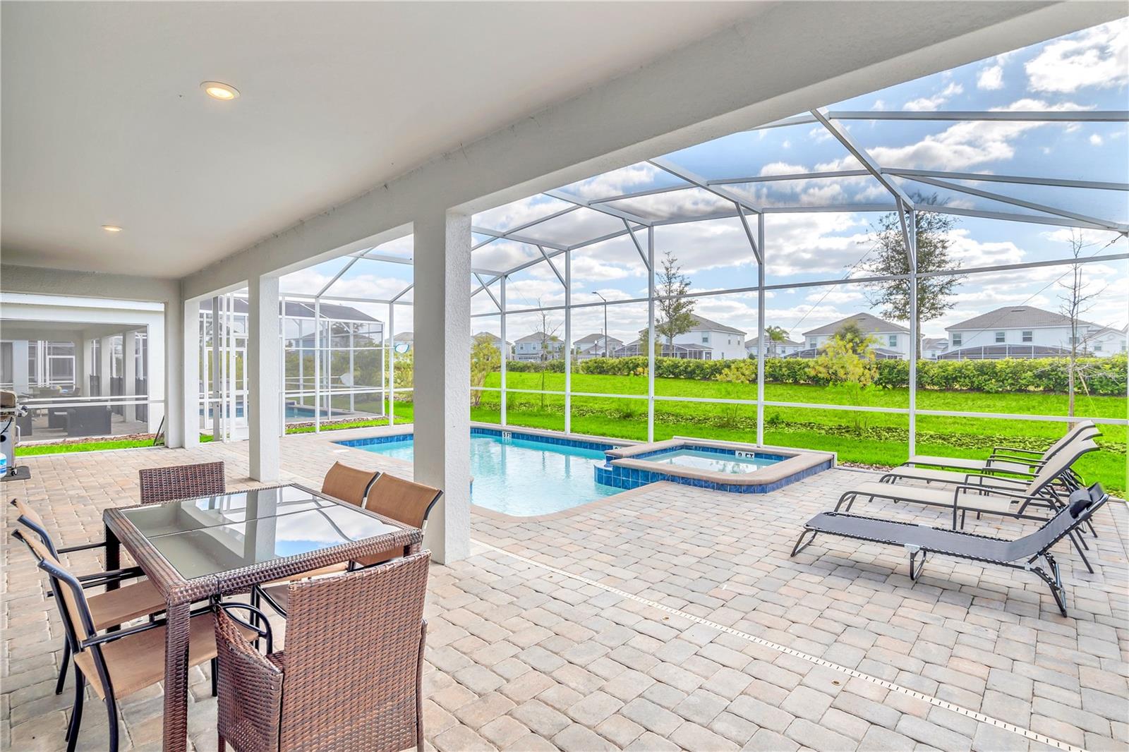 STONEYBROOK SOUTH TR K - Residential