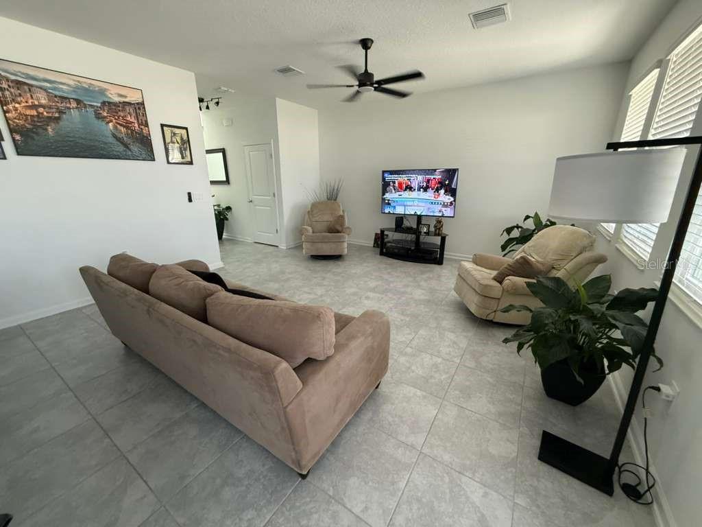 STOREY CREEK PH 6 - Residential Lease
