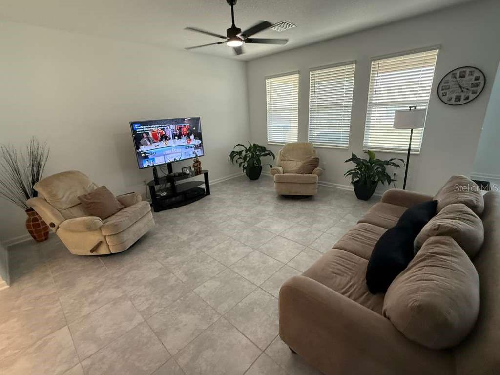 STOREY CREEK PH 6 - Residential Lease