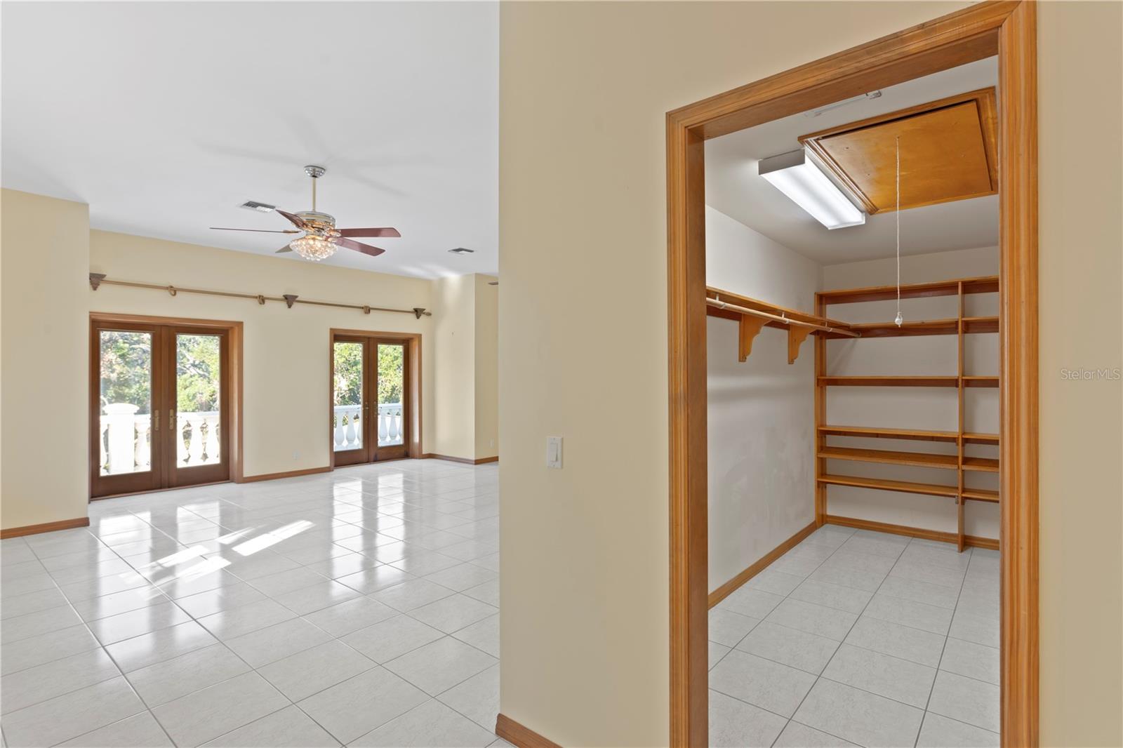 GATEHOUSE WOODS - Residential