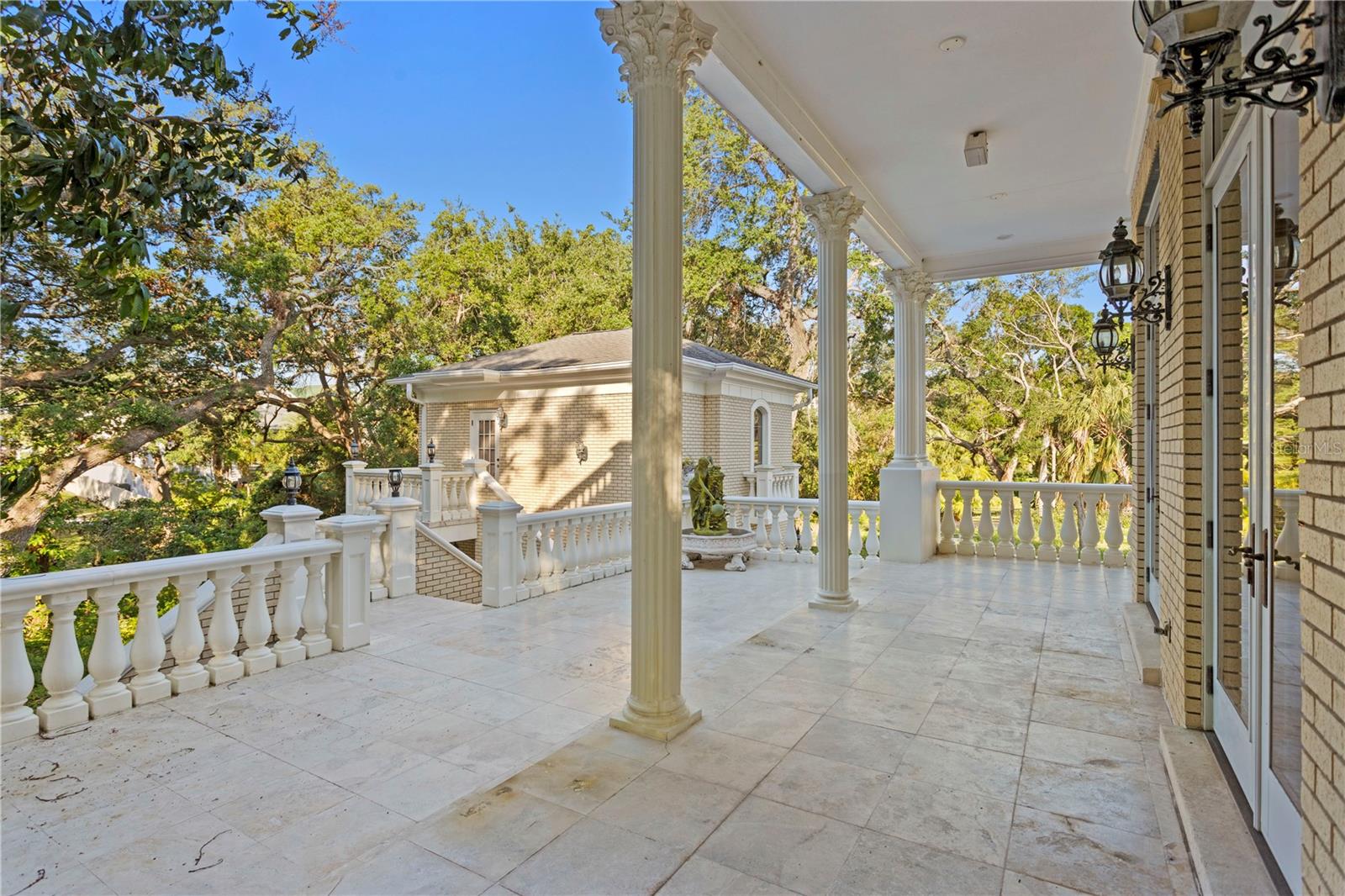 GATEHOUSE WOODS - Residential