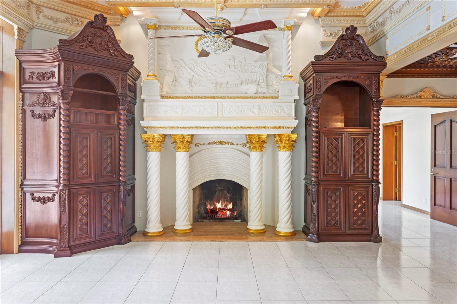 GATEHOUSE WOODS - Residential