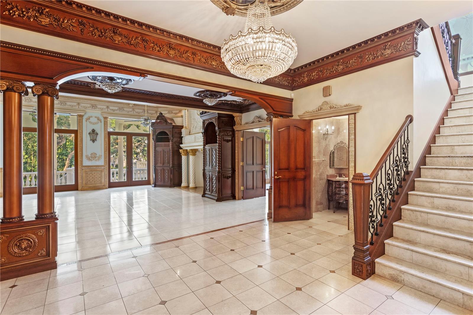 GATEHOUSE WOODS - Residential