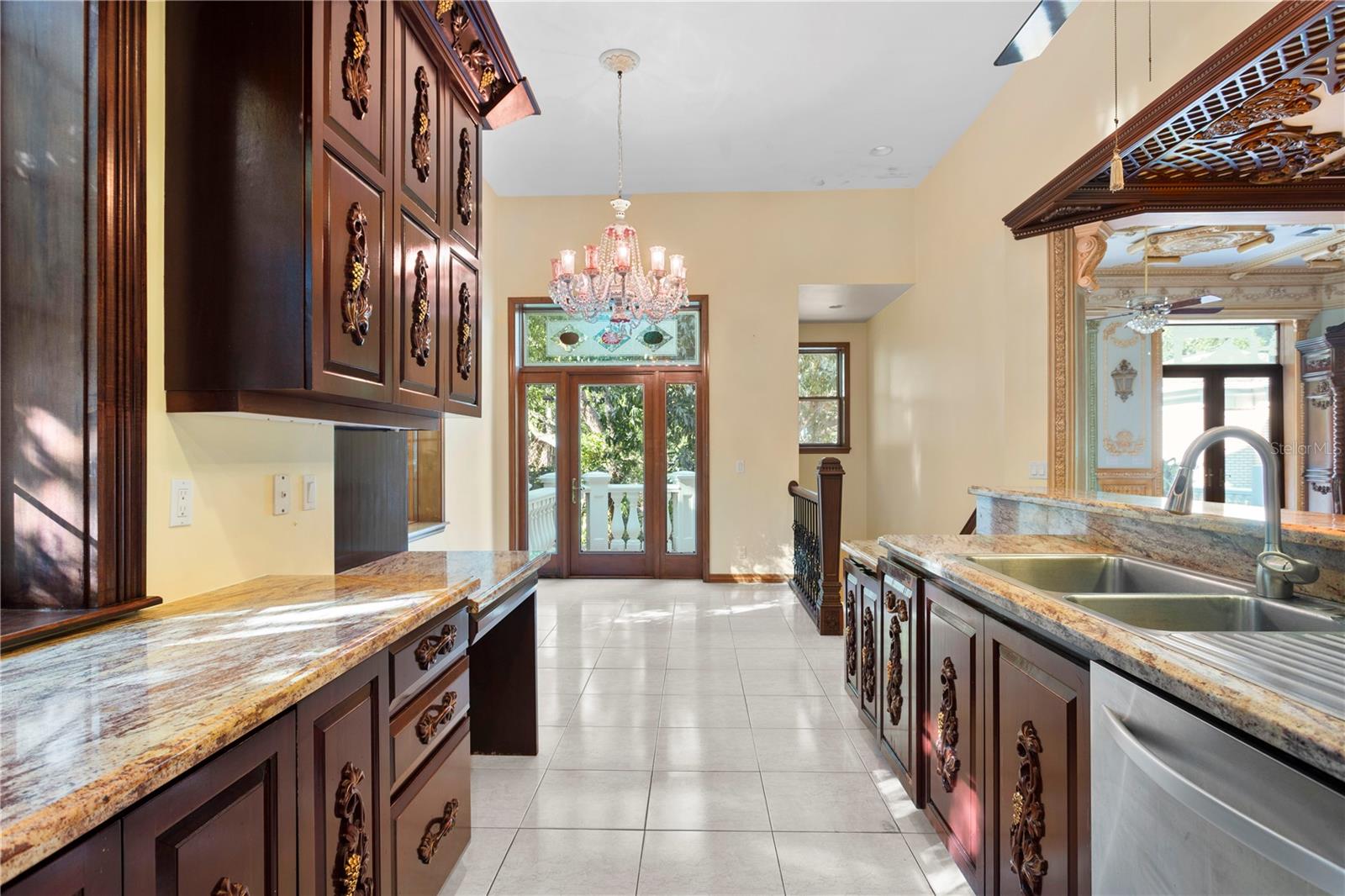 GATEHOUSE WOODS - Residential