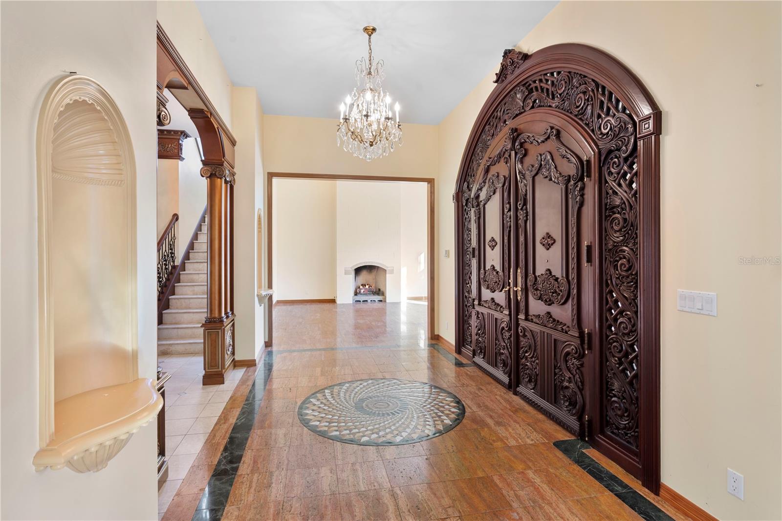 GATEHOUSE WOODS - Residential