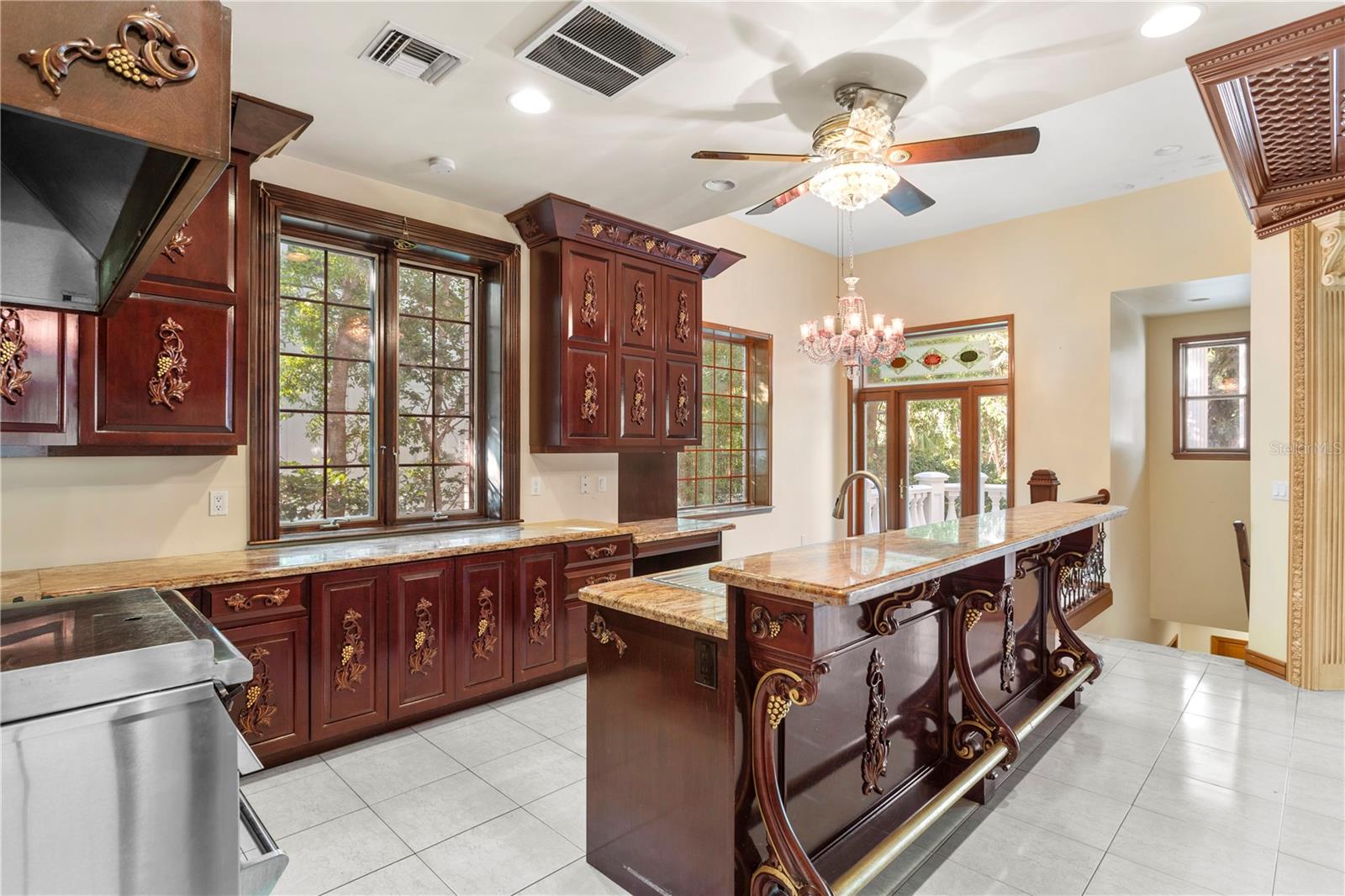 GATEHOUSE WOODS - Residential