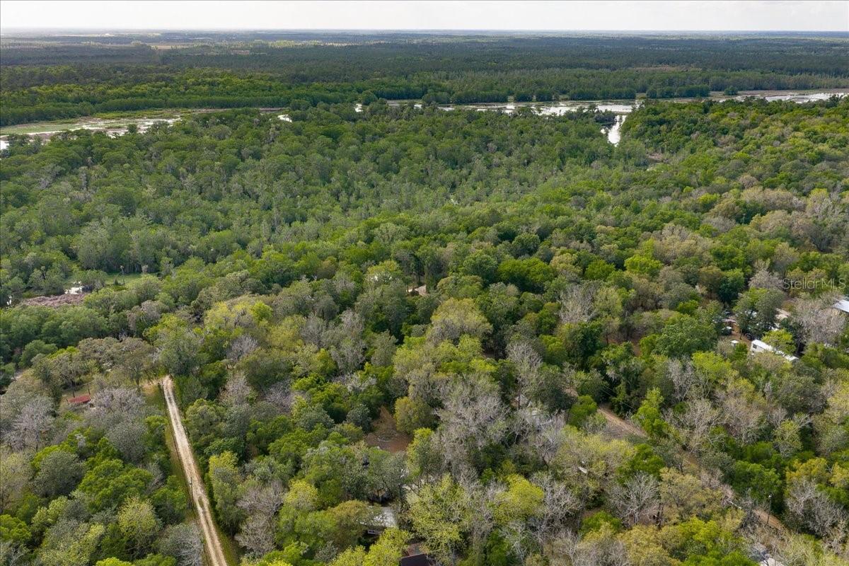 TOBACCO PATCH CAMPSITES - Land