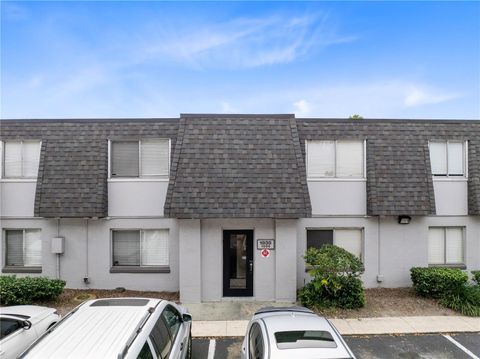 Photo of 1938 S Conway Road #5, Orlando, FL 32812 (MLS # O6373401)