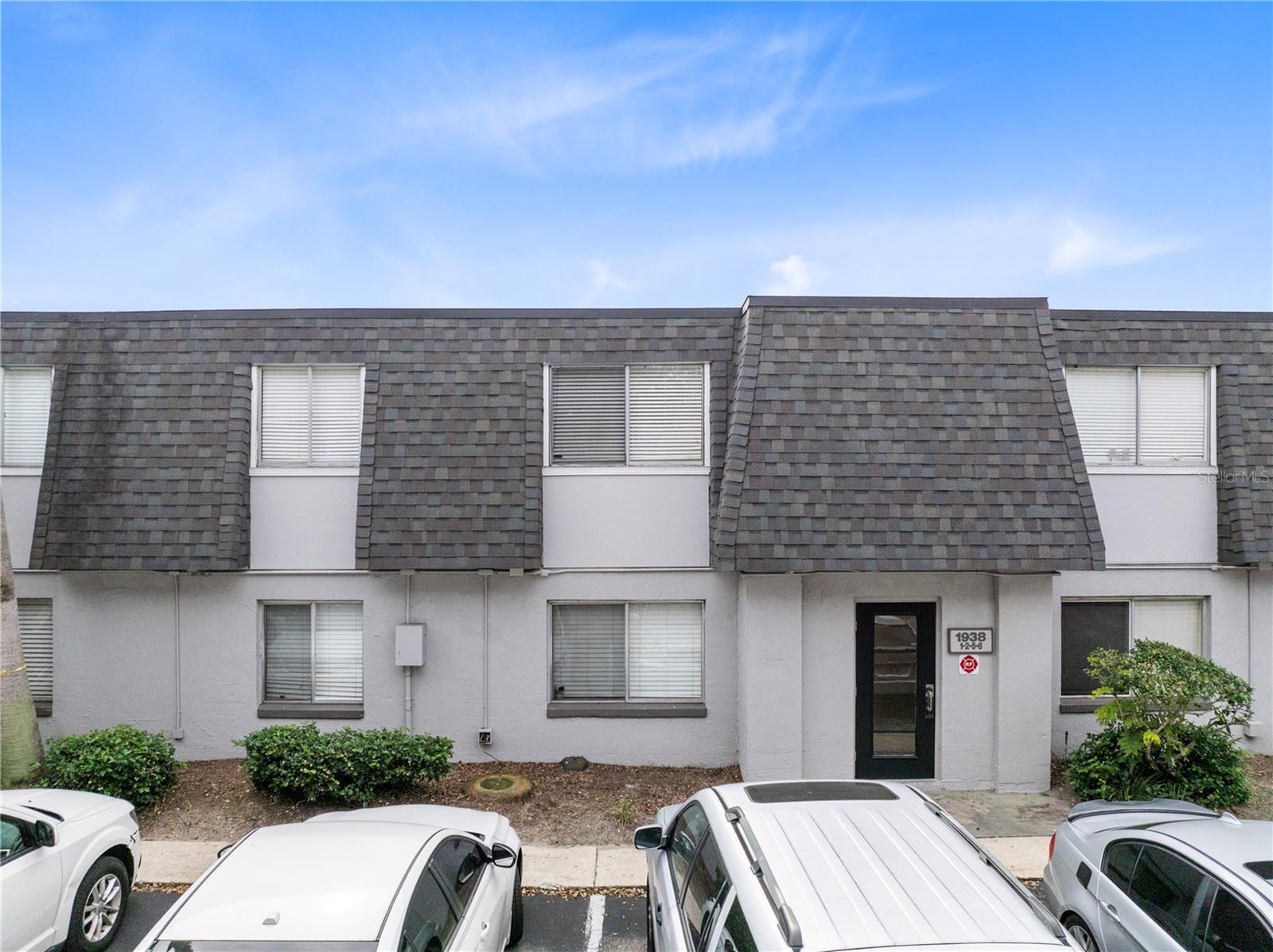 METRO AT MICHIGAN PARK CONDO - Residential