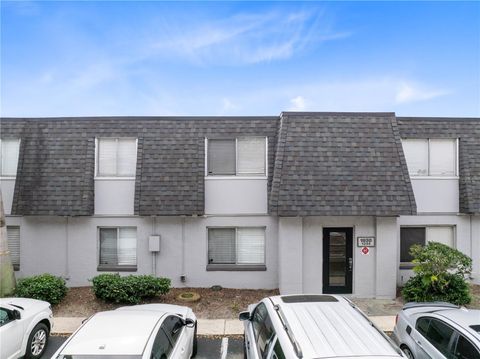 Photo of 1938 S Conway Road #5, Orlando, FL 32812 (MLS # O6373401)