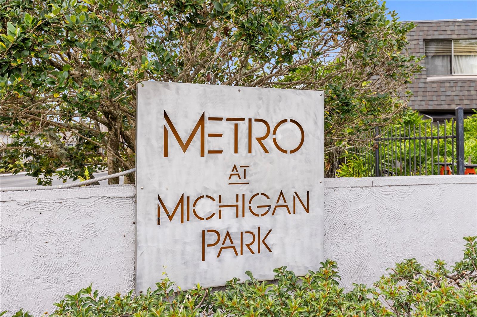 METRO AT MICHIGAN PARK CONDO - Residential