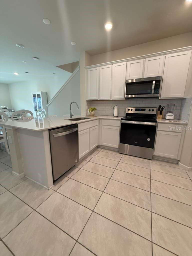 BELLE HAVEN PH 2 - Residential Lease