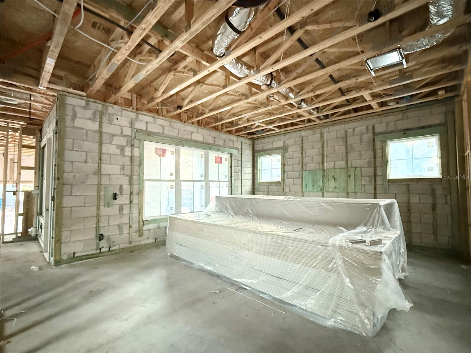 LA SALLE GARDENS - Residential