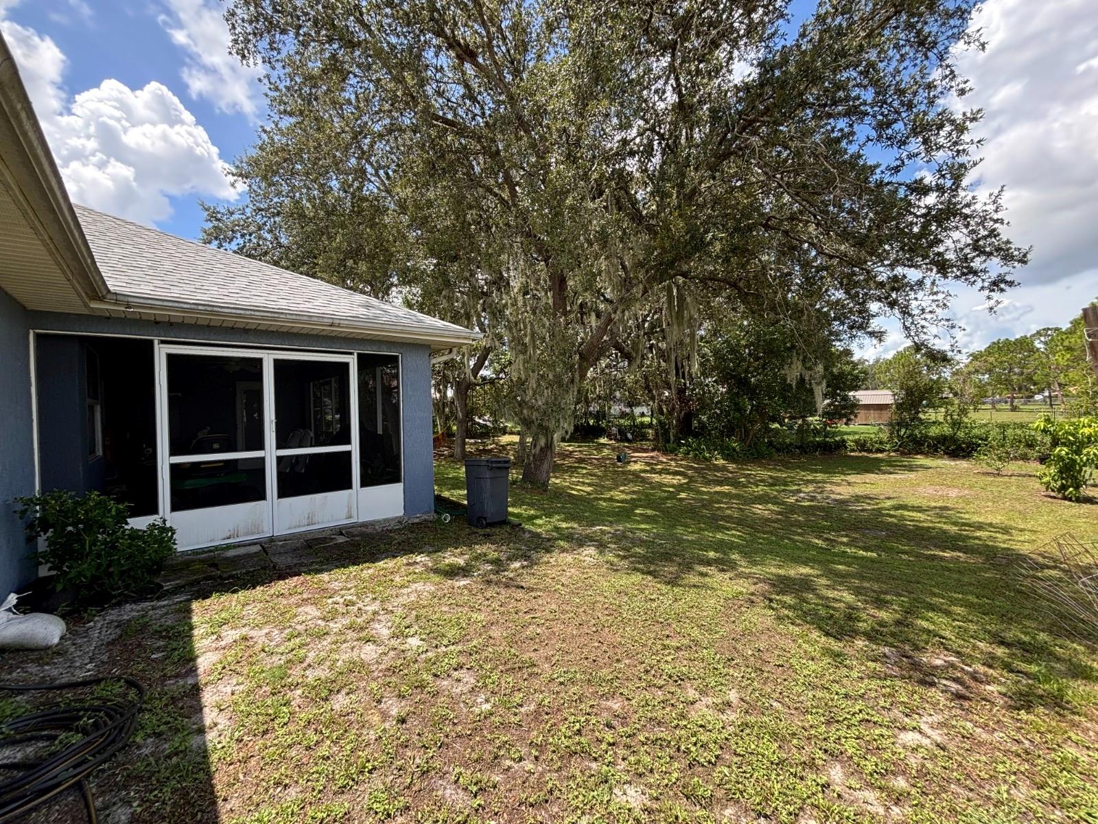 1610 HUMPHREY COURT