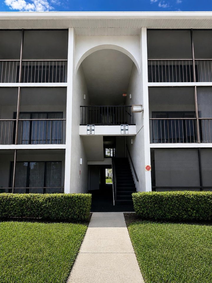 Photo 1 of 25 — 1223 S PINE RIDGE CIRCLE 23, SANFORD, FL 32773