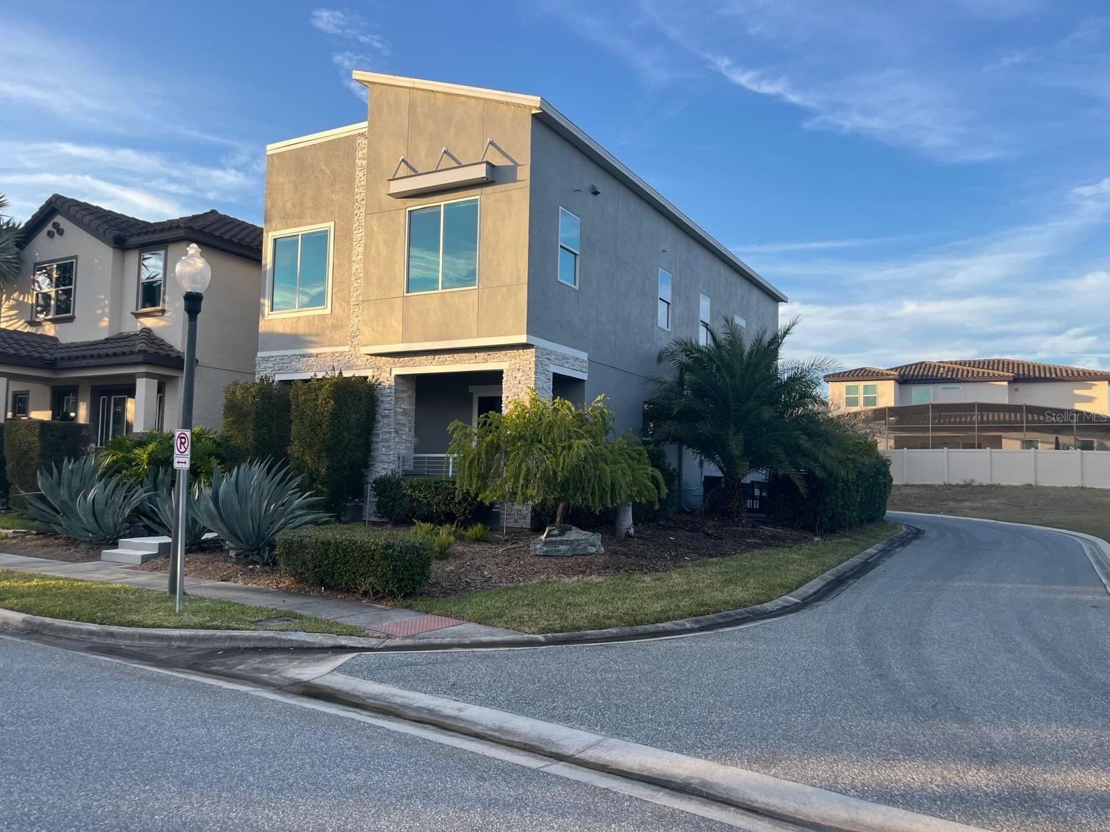 14519 CRESTED PLUME DRIVE