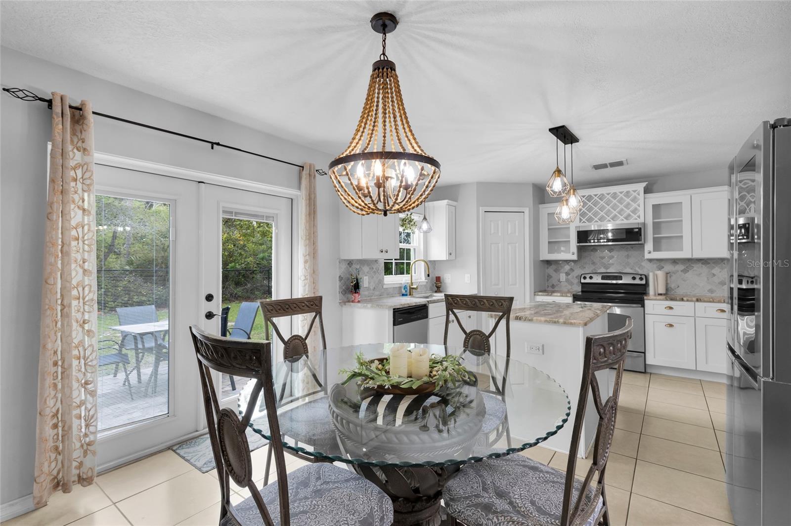 OCALA WATERWAY ESTATE - Residential