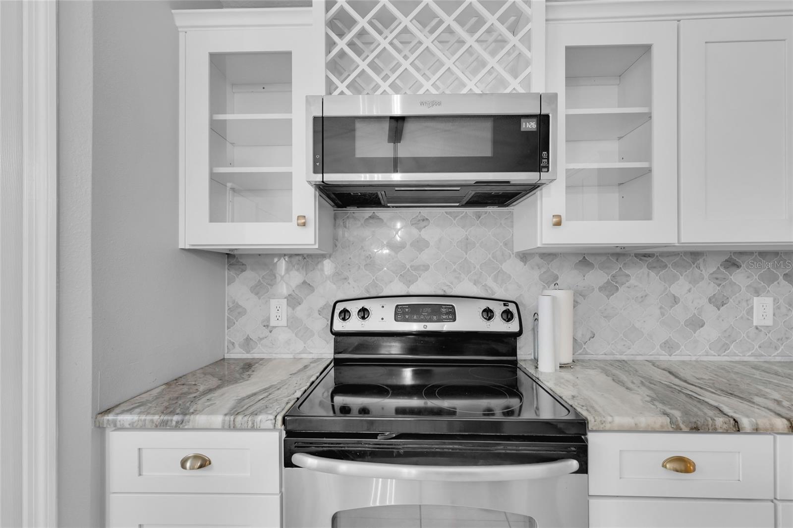 OCALA WATERWAY ESTATE - Residential