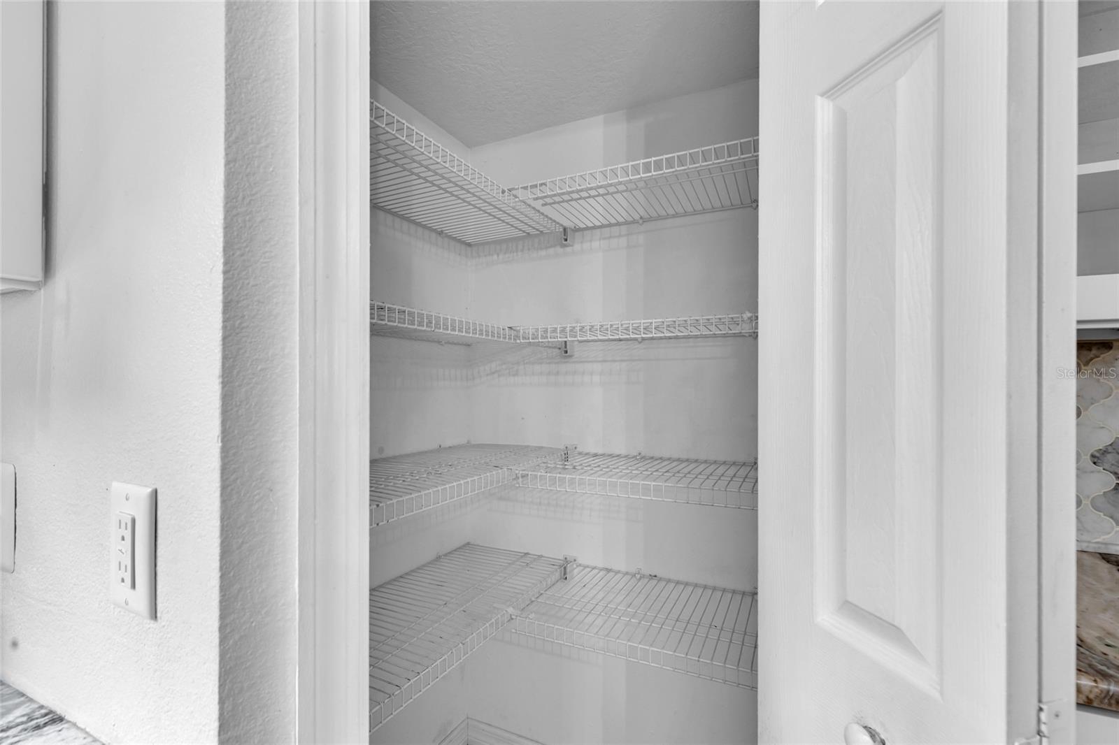 OCALA WATERWAY ESTATE - Residential