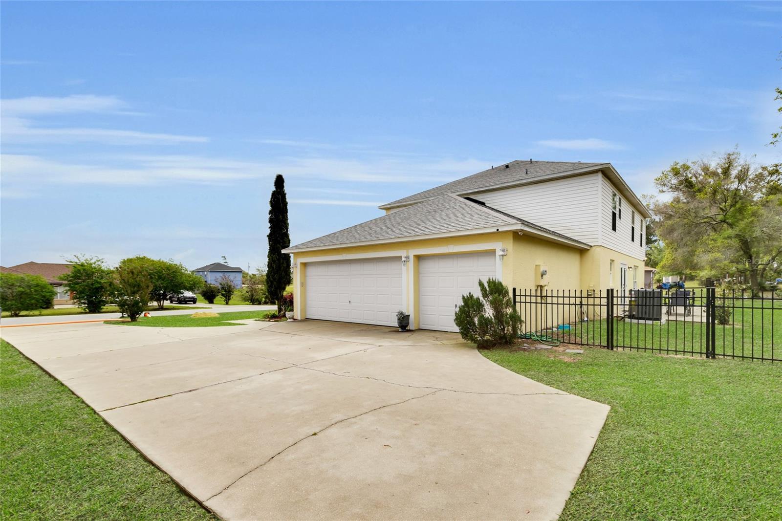 OCALA WATERWAY ESTATE - Residential