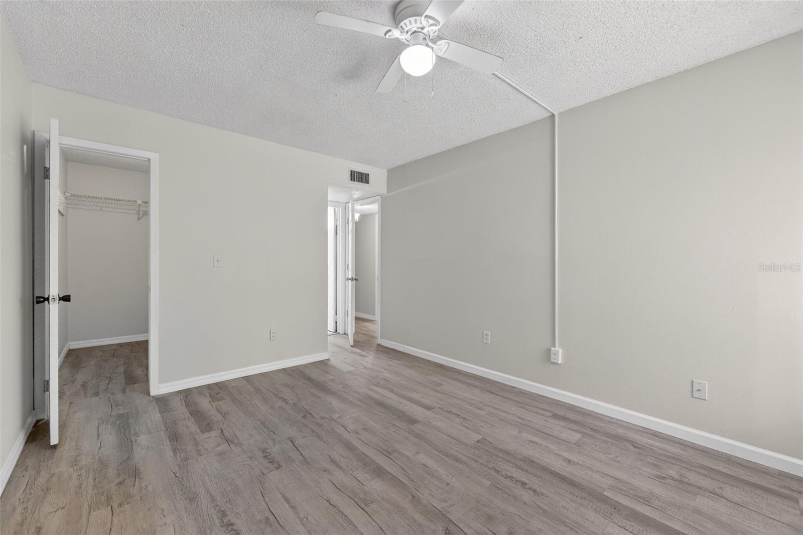 RAINTREE VILLAGE CONDO N - Residential