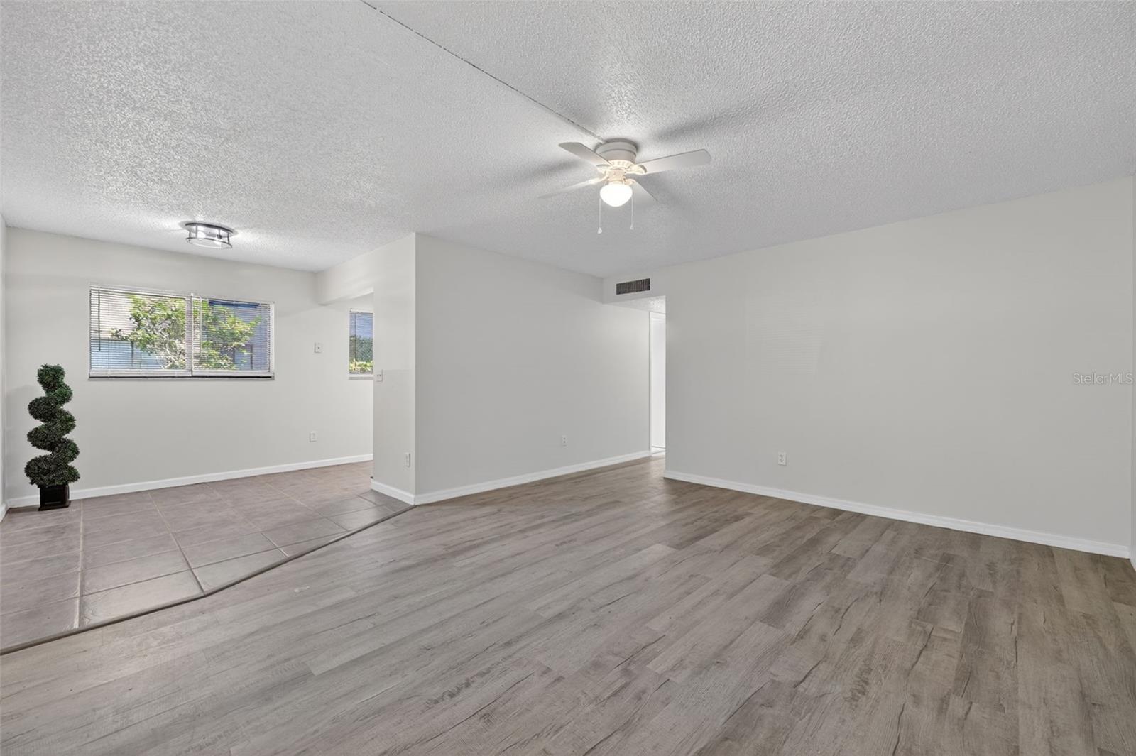 RAINTREE VILLAGE CONDO N - Residential