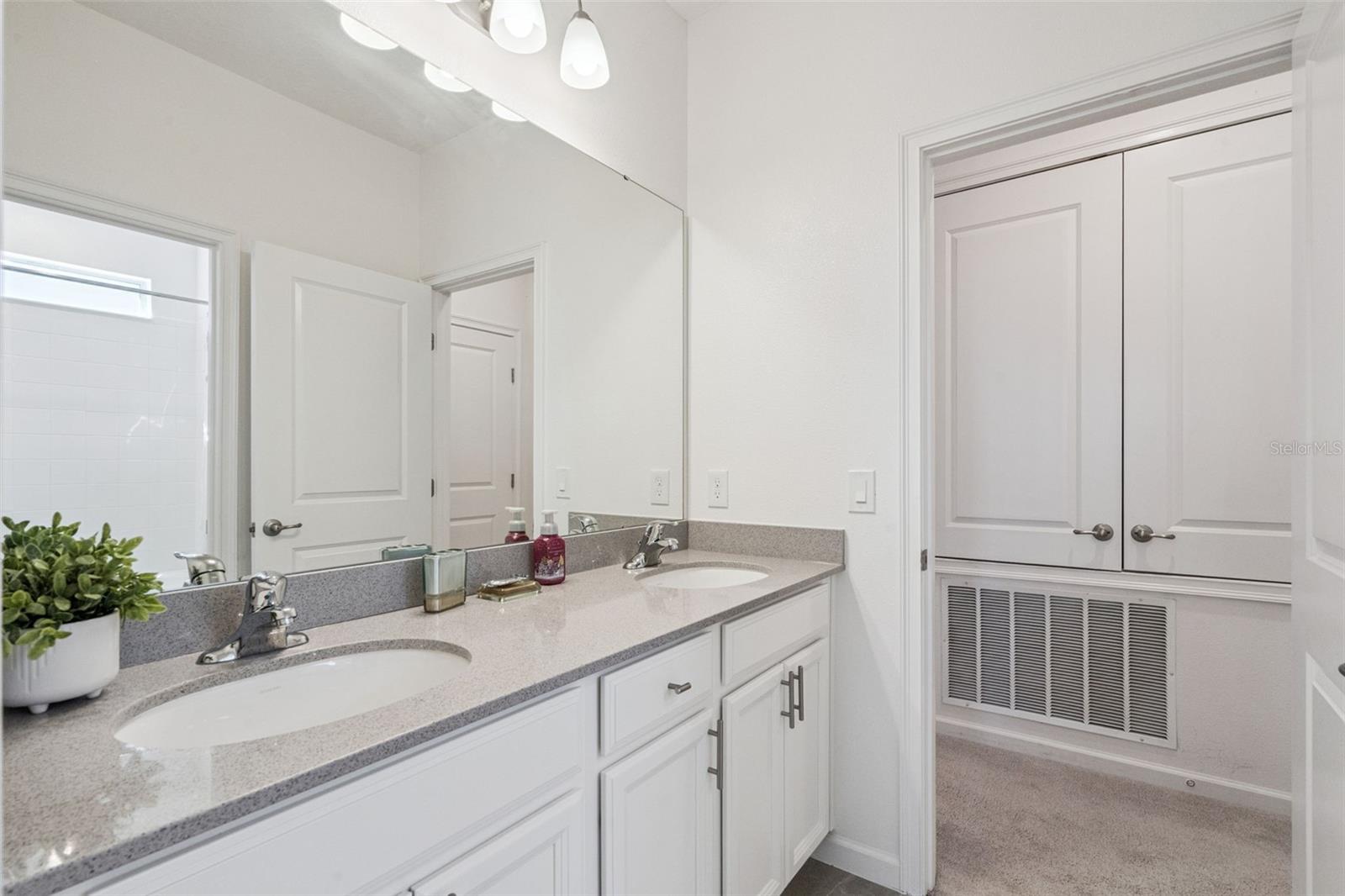 RESERVE AT AVIANA - Residential