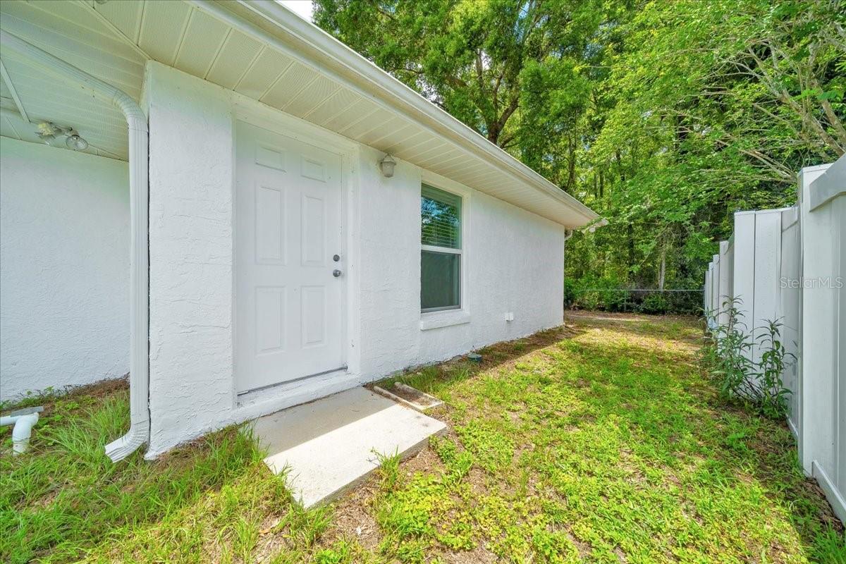 6631 SE 11TH LOOP