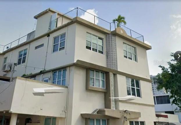 Excellent and accessible “ Villa” apartment in Punta Las Marias area in Isla Verde. The Doncella Plaza Condominium is AIRBNB permitted and conveniently located steps from “último trolley” beach, Ocean Park Beach, Isla Verde Avenue, restaurants and nightlife. On the first level it has 2 bedrooms and 1 bathroom with a remodeled kitchen, living and dining room. Includes refrigerator, stove, washer/dryer, water heater, 3 AC inverter and more. The second floor has a half bath and an open terrace with a jacuzzi. One assigned parking spot is available in front of the unit.