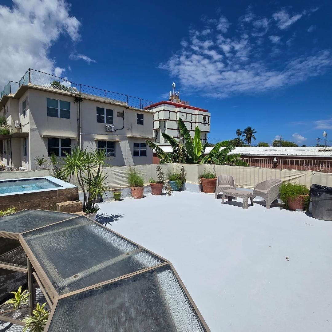 COND DONCELLA PLAZA - Residential