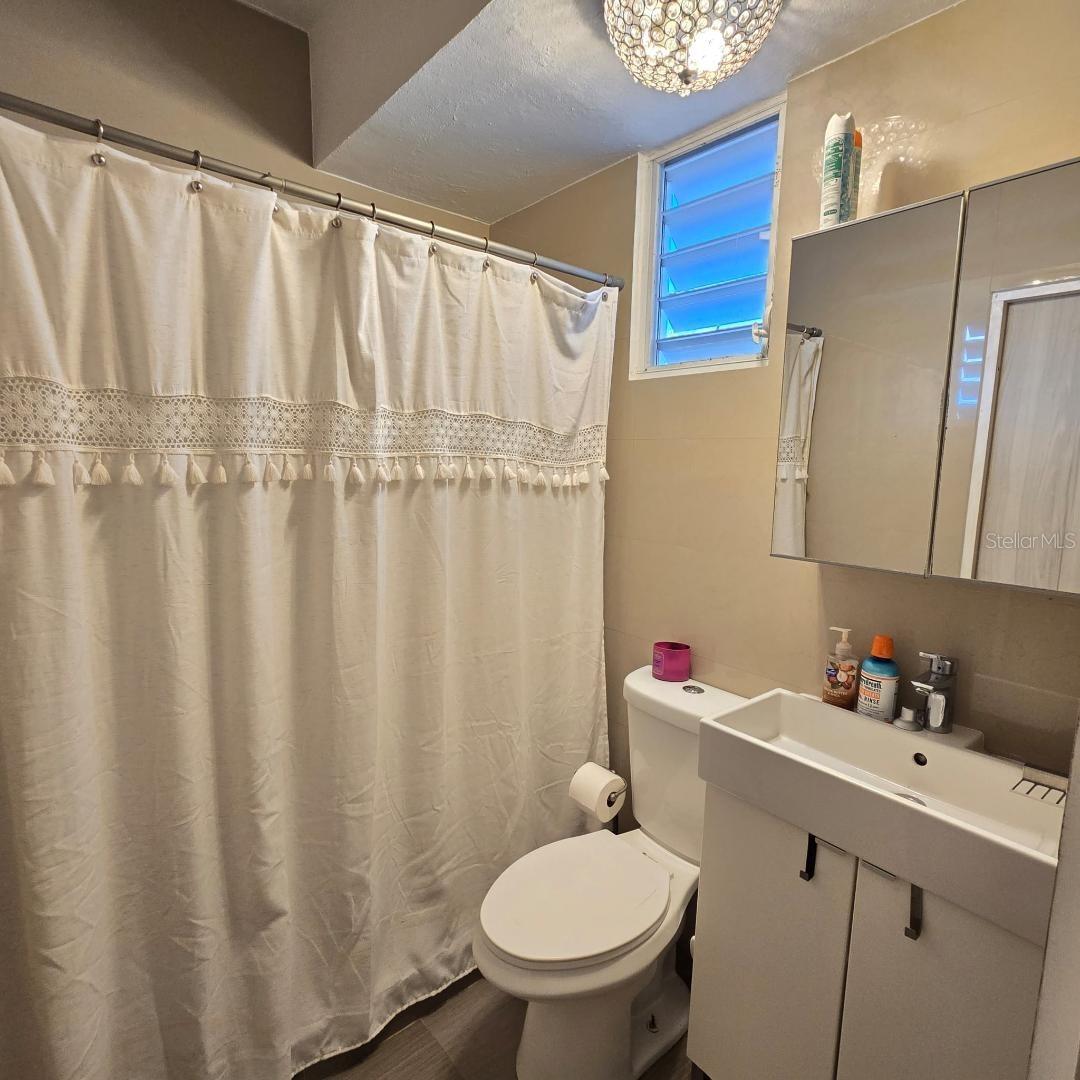 COND DONCELLA PLAZA - Residential