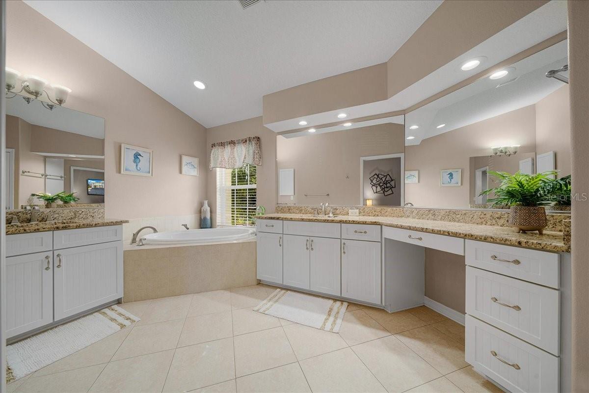 RIVER COVE LNDGS 03 - Residential