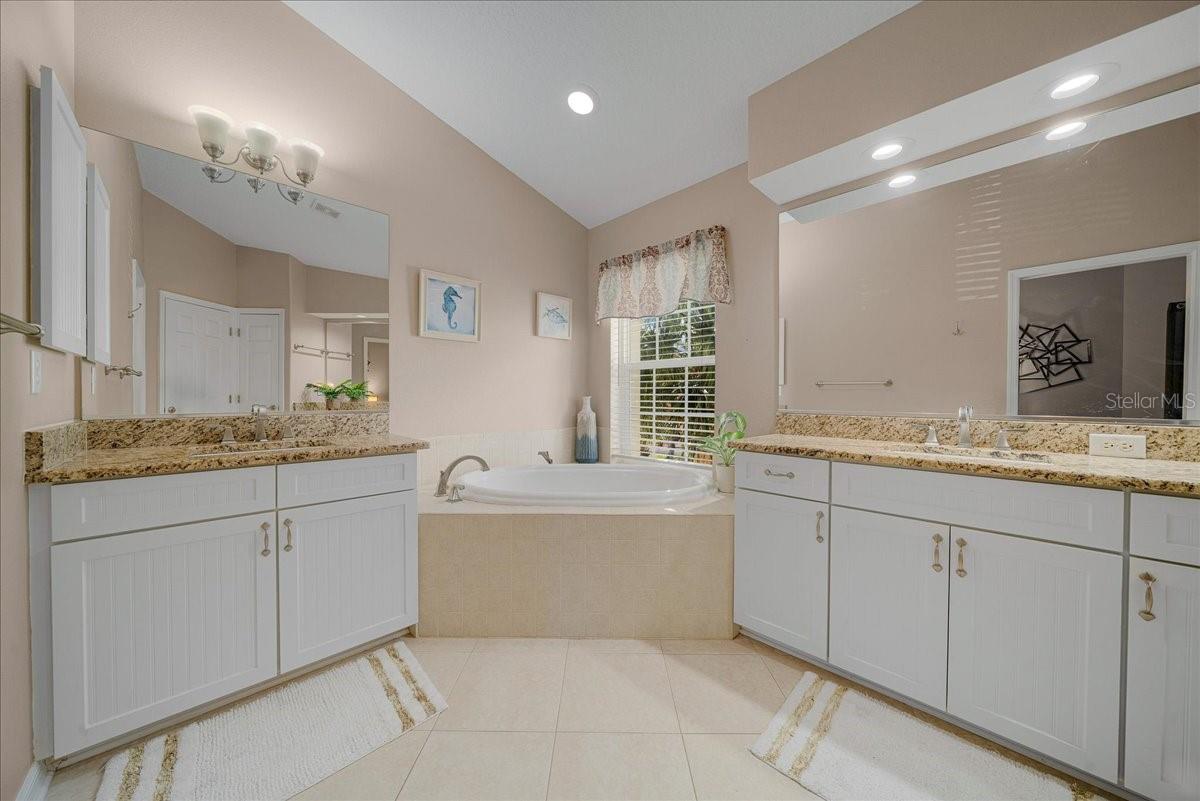 RIVER COVE LNDGS 03 - Residential