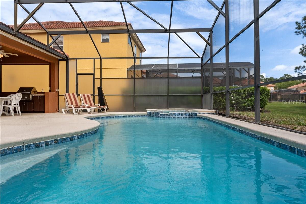 WATERSONG PH 01 - Residential