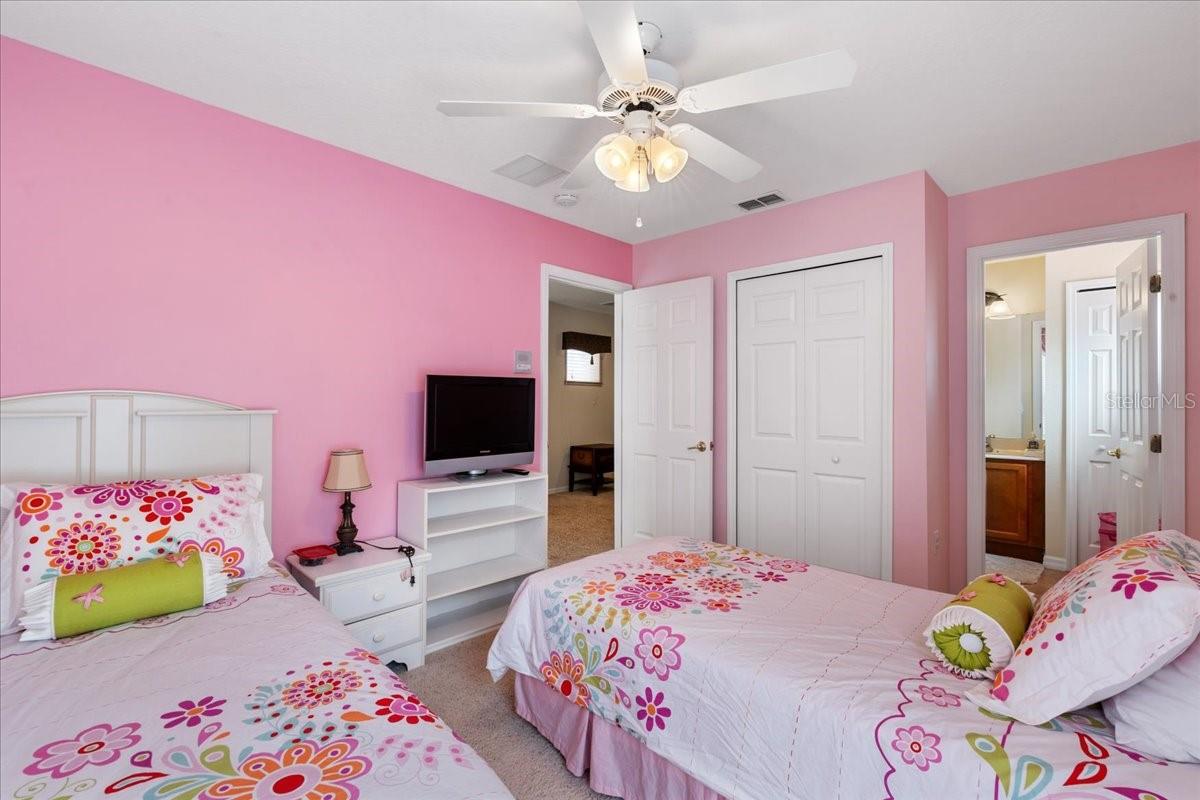 WATERSONG PH 01 - Residential