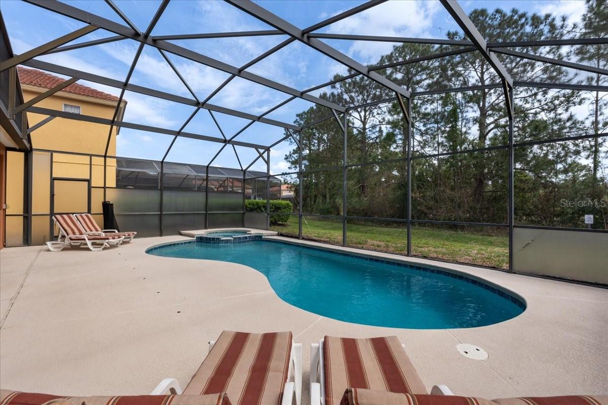 WATERSONG PH 01 - Residential