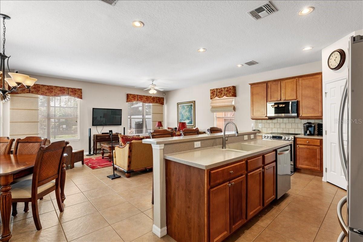 WATERSONG PH 01 - Residential