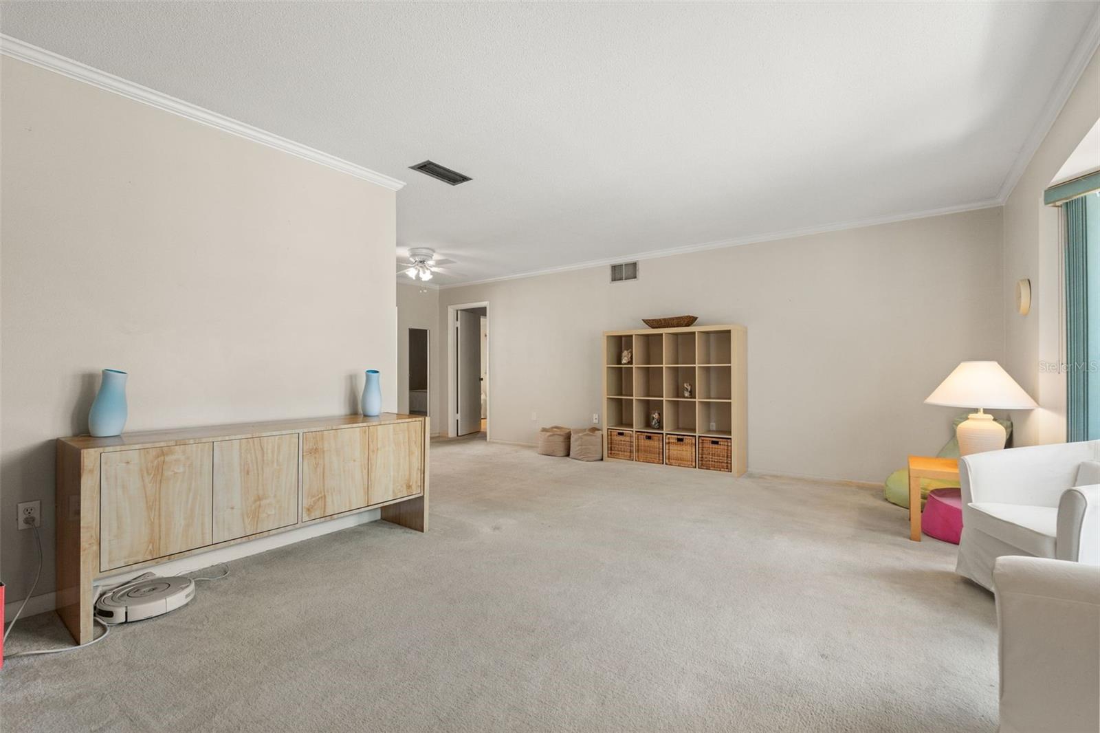WHITFIELD ESTATES BLKS 14-23 & 26 - Residential