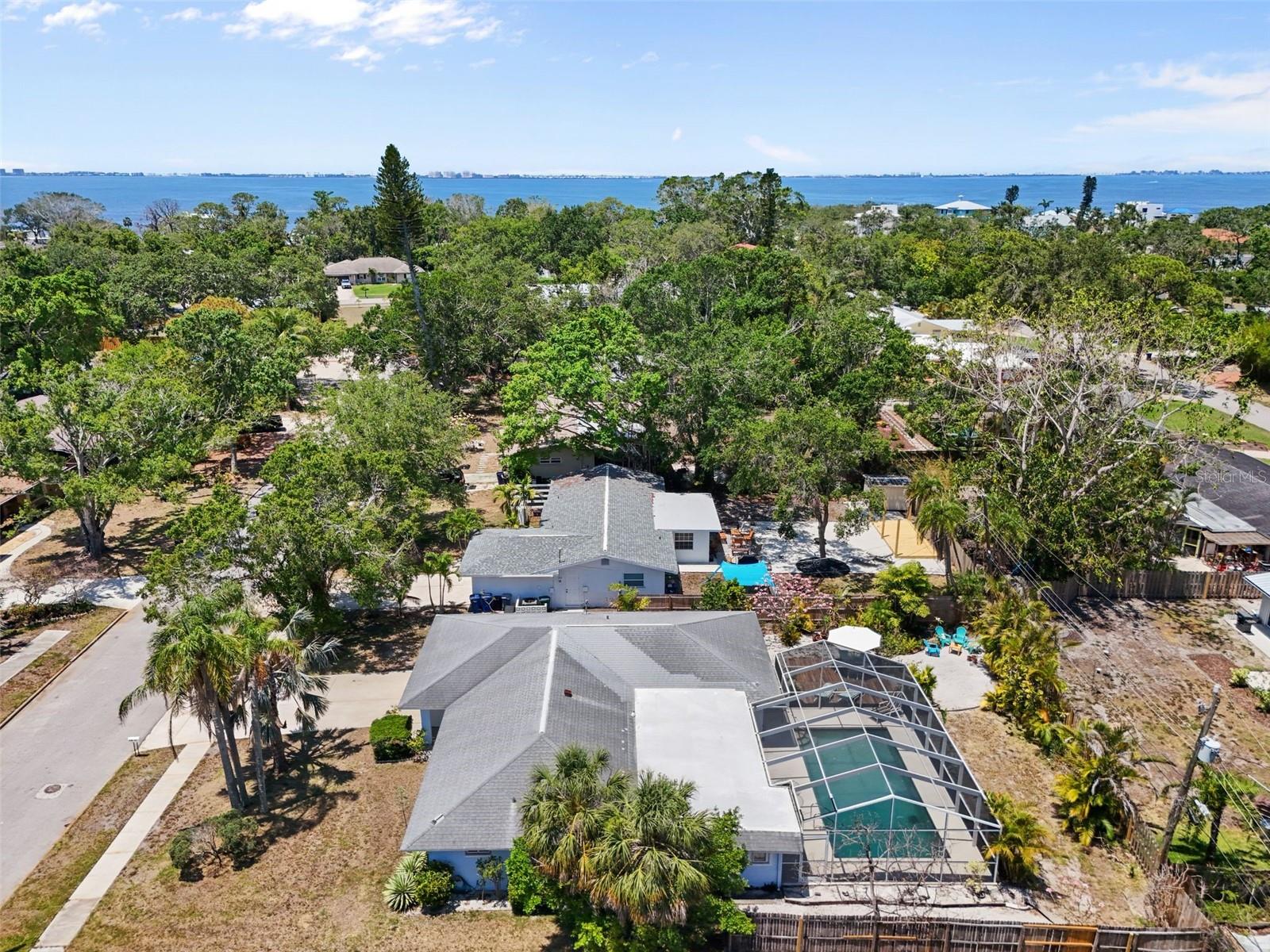WHITFIELD ESTATES BLKS 14-23 & 26 - Residential