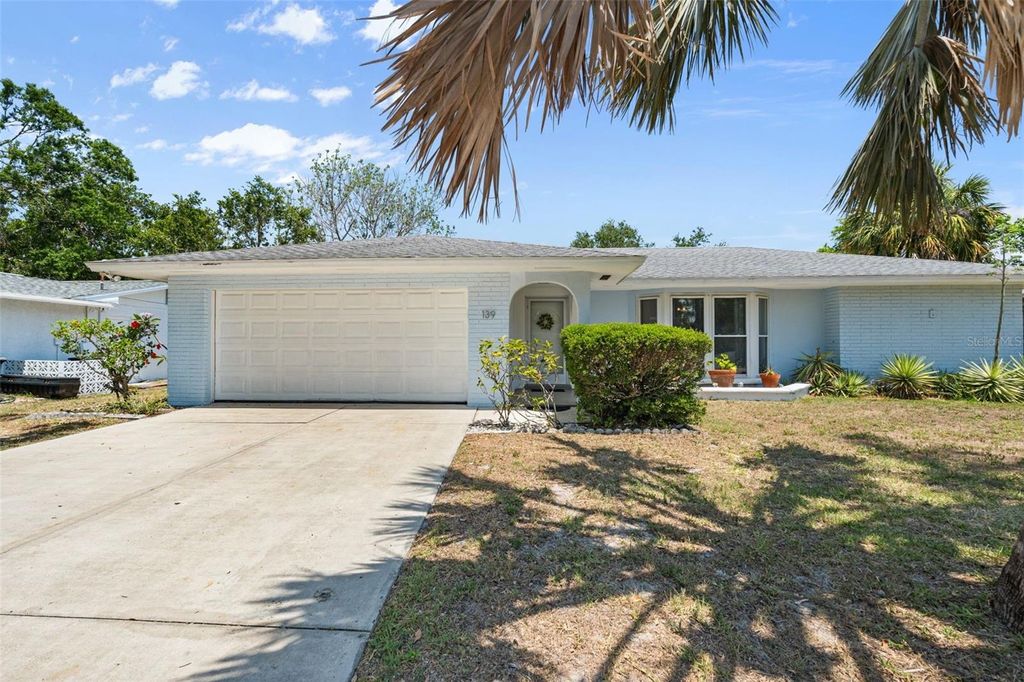 Photo of 139 Adair Avenue, Sarasota, FL 34243 (MLS # A4654370)
