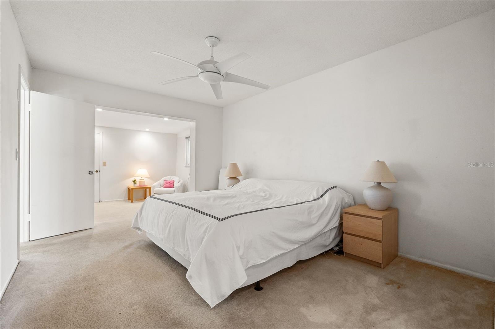 WHITFIELD ESTATES BLKS 14-23 & 26 - Residential