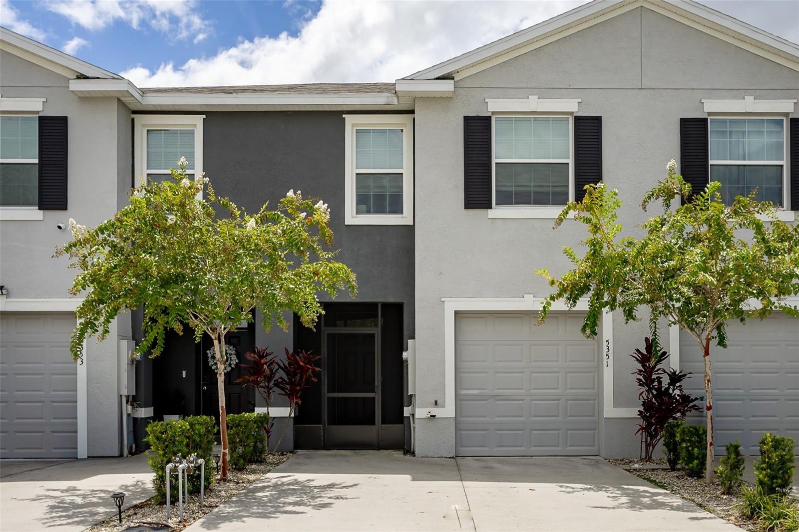 Welcome home to this lovely three bedroom, two and a half bathroom townhome in the desirable Beaumont community. Exceptionally located right in the midst of all new shopping, dining, entertainment and daily conveniences. You can enjoy world-famous nightlife The Villages offers at The Brownwood Paddock Square just steps away. The Wildwood Community Center, featuring a playground and sports complex is less than a mile away from this home. Located inside a gated community with a relaxing, resort-style pool for your enjoyment and peace of mind. This townhome offers a stylish and open floorplan. The kitchen is a chef's dream with a large center island, stainless steel appliances, single bowl sink and a walk-in pantry. The half bathroom on the main level offers convenience for entertaining or family time. On the second level you will find cozy comfort with three bedrooms and two full bathrooms thoughtfully curated with custom wall colors and tasteful wallpapering. We offer this home with a 12 month lease to qualified tenants. We require a credit and background screening and proof of qualifying income. (3X Rent)
Pets may be considered with a pet fee. Embark upon your new adventure and begin making memories in Beaumont today!