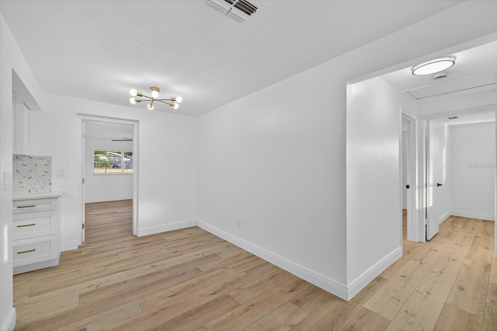 SPRING HILL - Residential