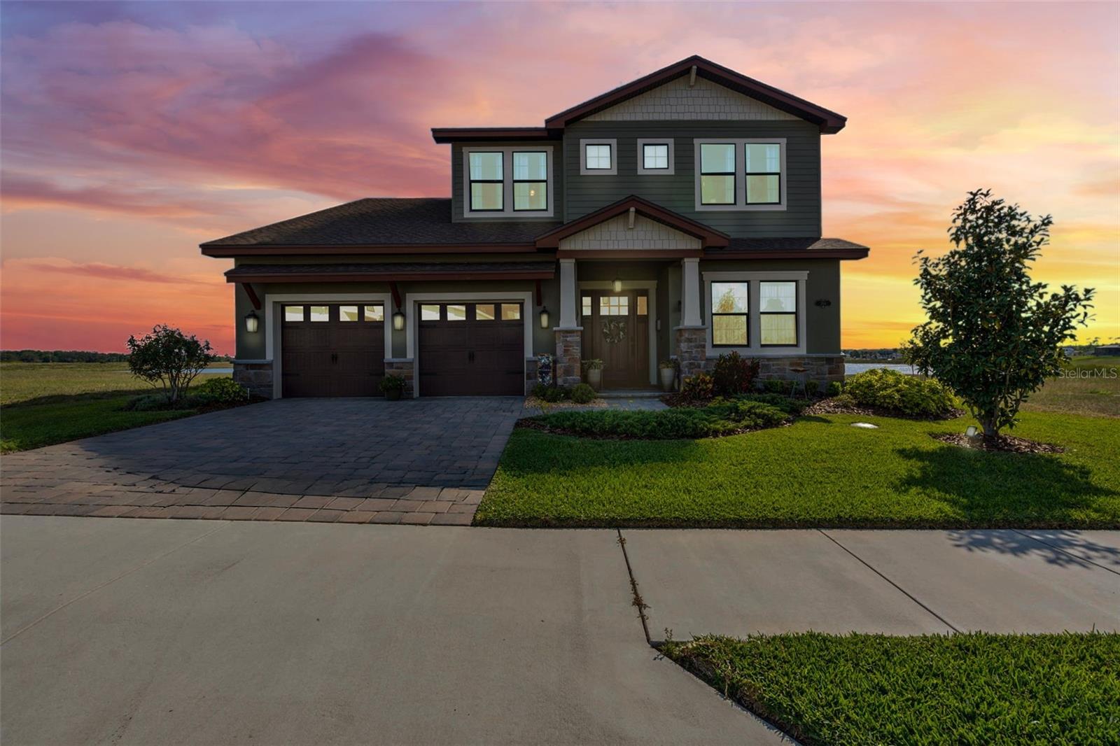 200 VALENCIA RIDGE DRIVE