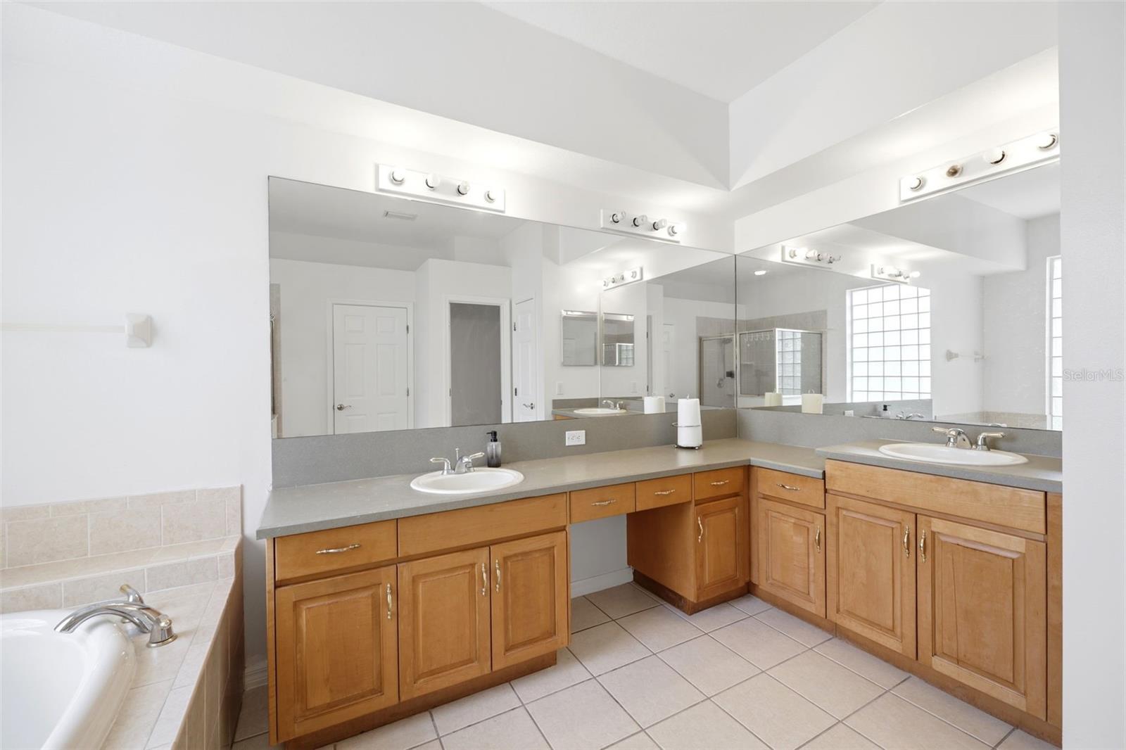 ARBOR GREENE PH 2 UNIT 3 - Residential