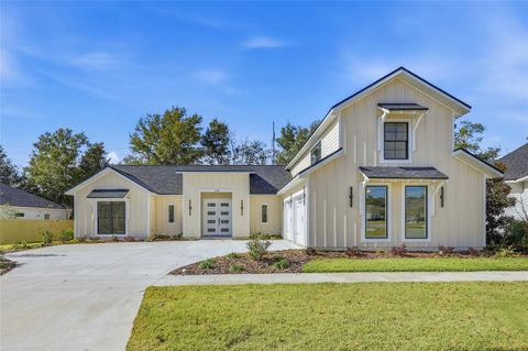 Photo of 1044 SW 120th Drive, Gainesville, FL 32607 (MLS # GC529989)