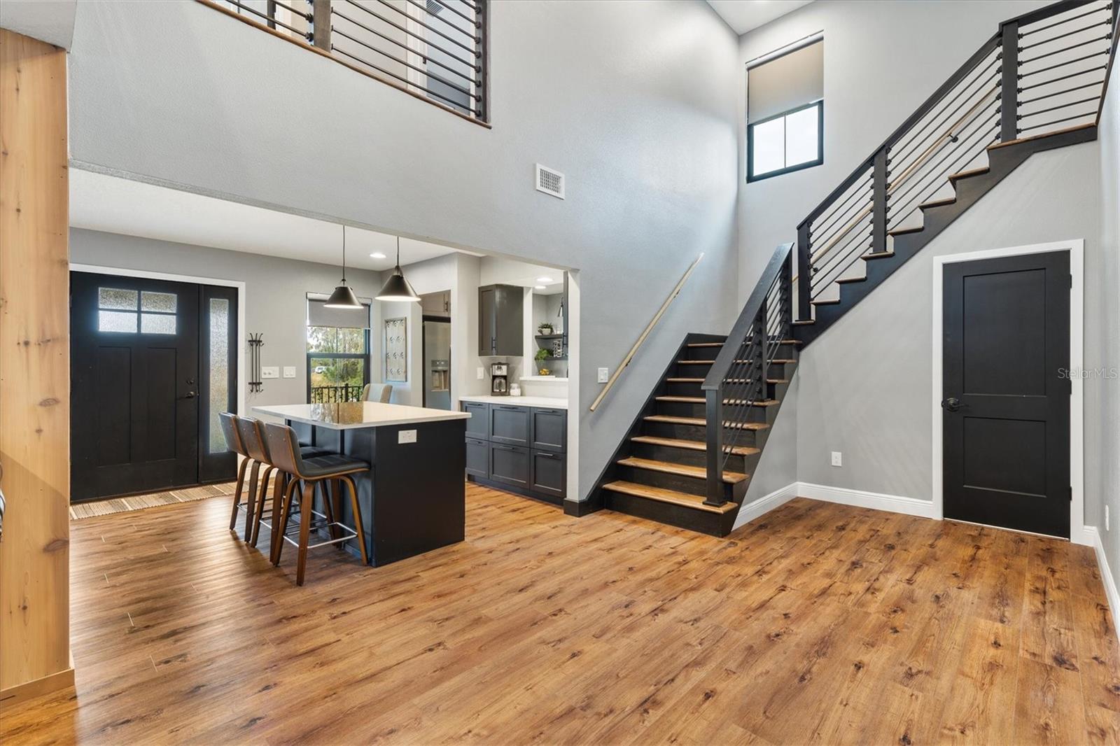 SUNSET SHORES - Residential