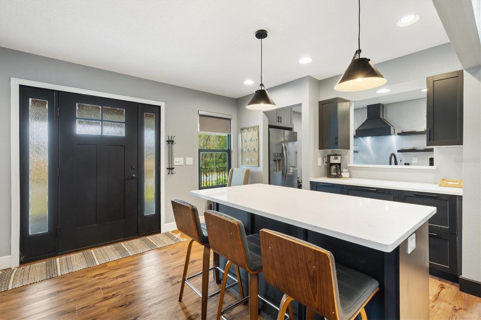 SUNSET SHORES - Residential